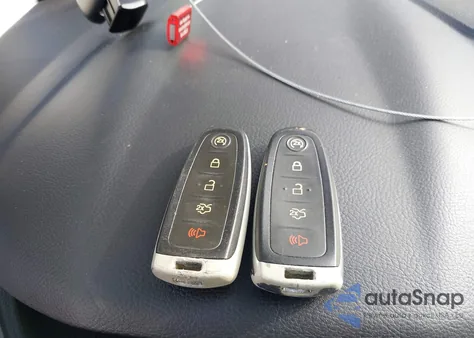 2014 Ford Focus Titanium из США, поврежденный, VIN 1FADP3J26EL187951